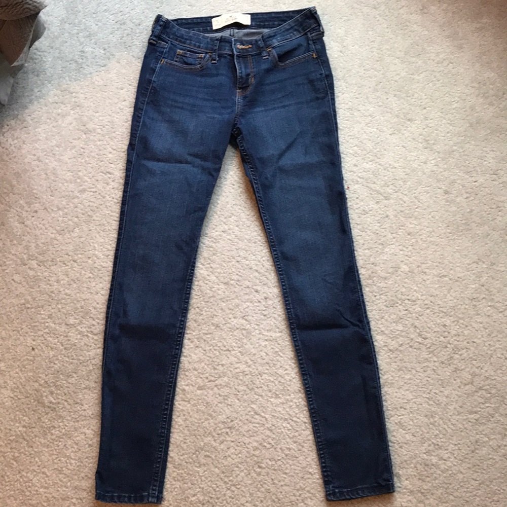 Hollister jeans
